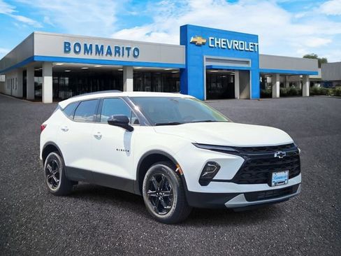 New 2026 Chevrolet Blazer LT w/ Convenience Package AWD/4WD image 7