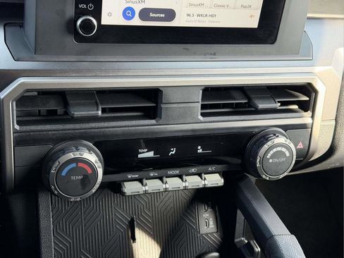 Used 2025 Toyota 4Runner SR5 image 5