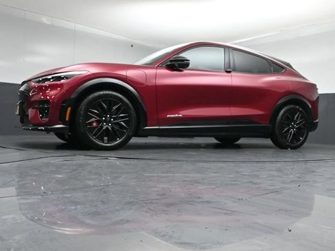 Certified 2025 Ford Mustang Mach-E Premium w/ Sport Appearance Package AWD/4WD image 39