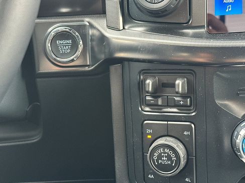 New 2025 Ford F150 Platinum image 20