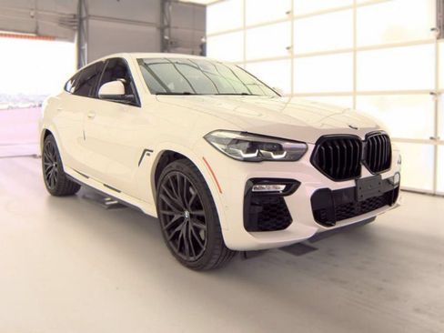 Used 2021 BMW X6 xDrive40i AWD/4WD image 4