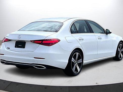 Used 2022 Mercedes-Benz C 300 Sedan image 9