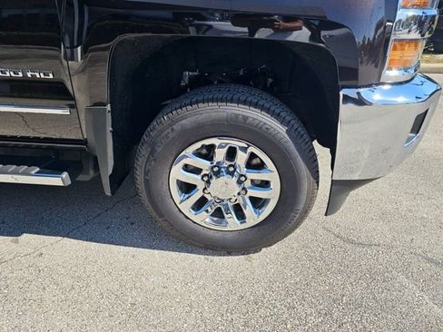 Used 2019 Chevrolet Silverado 3500 LTZ w/ Duramax Plus Package image 10