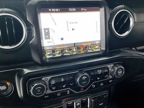 Used 2021 Jeep Wrangler Unlimited Rubicon 4xe w/ Dual Top Group AWD/4WD image 9