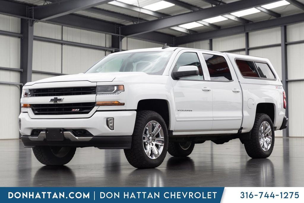Used 2018 Chevrolet Silverado 1500 LT w/ All Star Edition AWD/4WD image 1