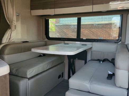 Used 2019 Mercedes-Benz Sprinter 170 image 34