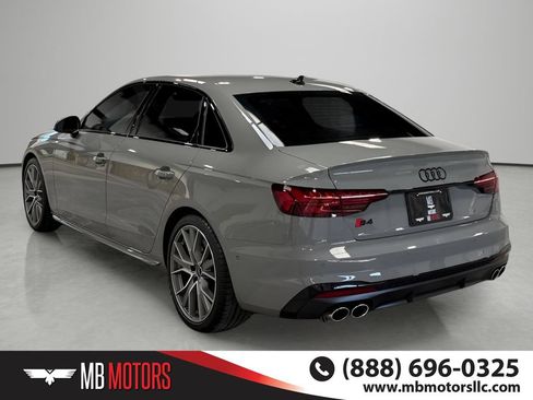 Used 2022 Audi S4 Prestige w/ Prestige Package AWD/4WD image 3
