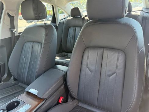 Used 2019 Audi A6 3.0T Premium Plus w/ Premium Plus Package AWD/4WD image 11