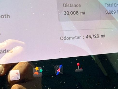 Used 2021 Tesla Model Y Performance image 41