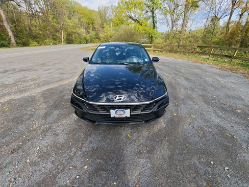 Used 2024 Hyundai Elantra SEL image 6
