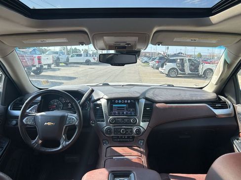 Used 2017 Chevrolet Tahoe Premier AWD/4WD image 35