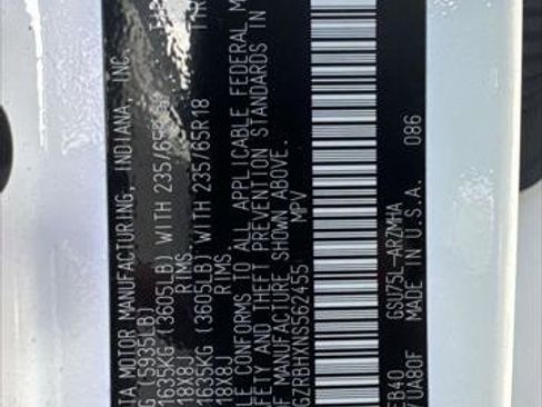 Certified 2022 Toyota Highlander XLE image 18