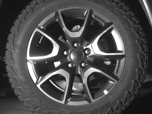 Used 2025 Jeep Compass Trailhawk w/ Trailer Tow Group AWD/4WD image 15