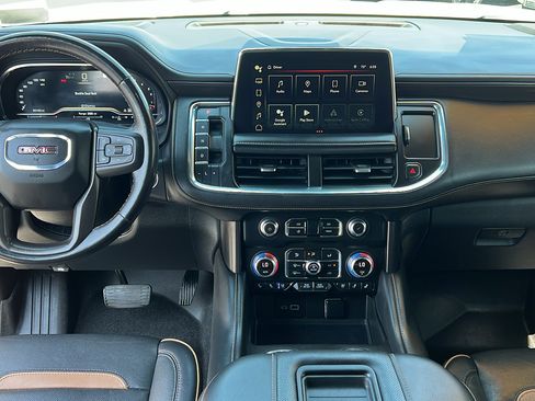Certified 2023 GMC Yukon AT4 AWD/4WD image 19