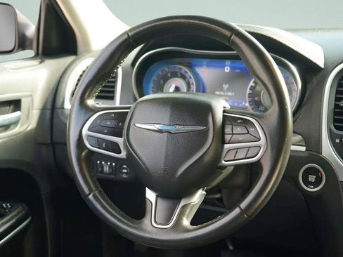 Used 2021 Chrysler 300 Touring L image 46