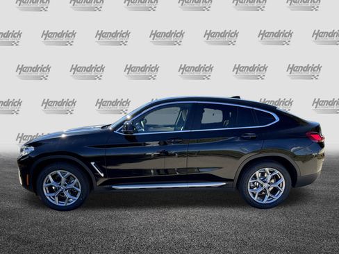 Certified 2025 BMW X4 xDrive30i image 7