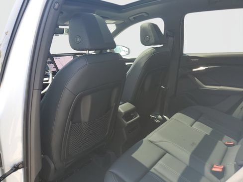 New 2027 Audi Q6 e-tron Premium Plus AWD/4WD image 14