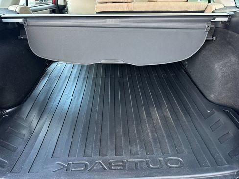 Used 2018 Subaru Outback 2.5i image 14