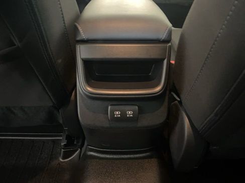 Used 2021 Subaru Legacy Premium image 11