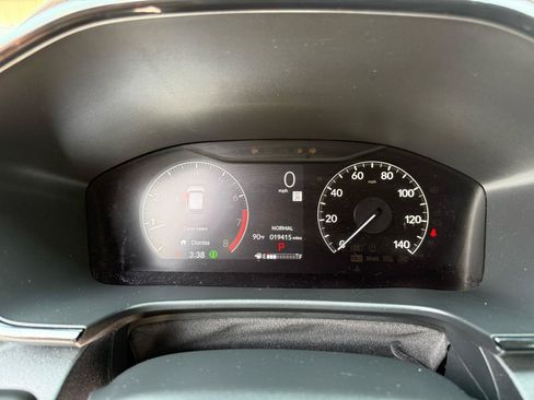 Used 2023 Honda CR-V LX image 10