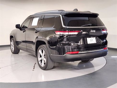 Used 2022 Jeep Grand Cherokee L Limited image 6