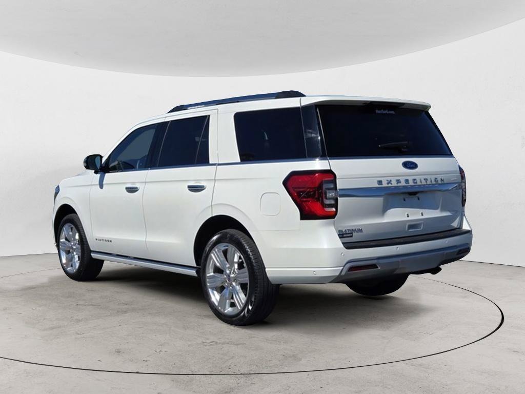 Certified 2024 Ford Expedition Platinum AWD/4WD image 5