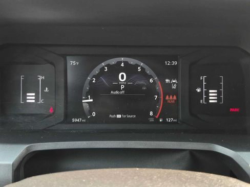 Certified 2026 Toyota Tacoma SR5 AWD/4WD image 22