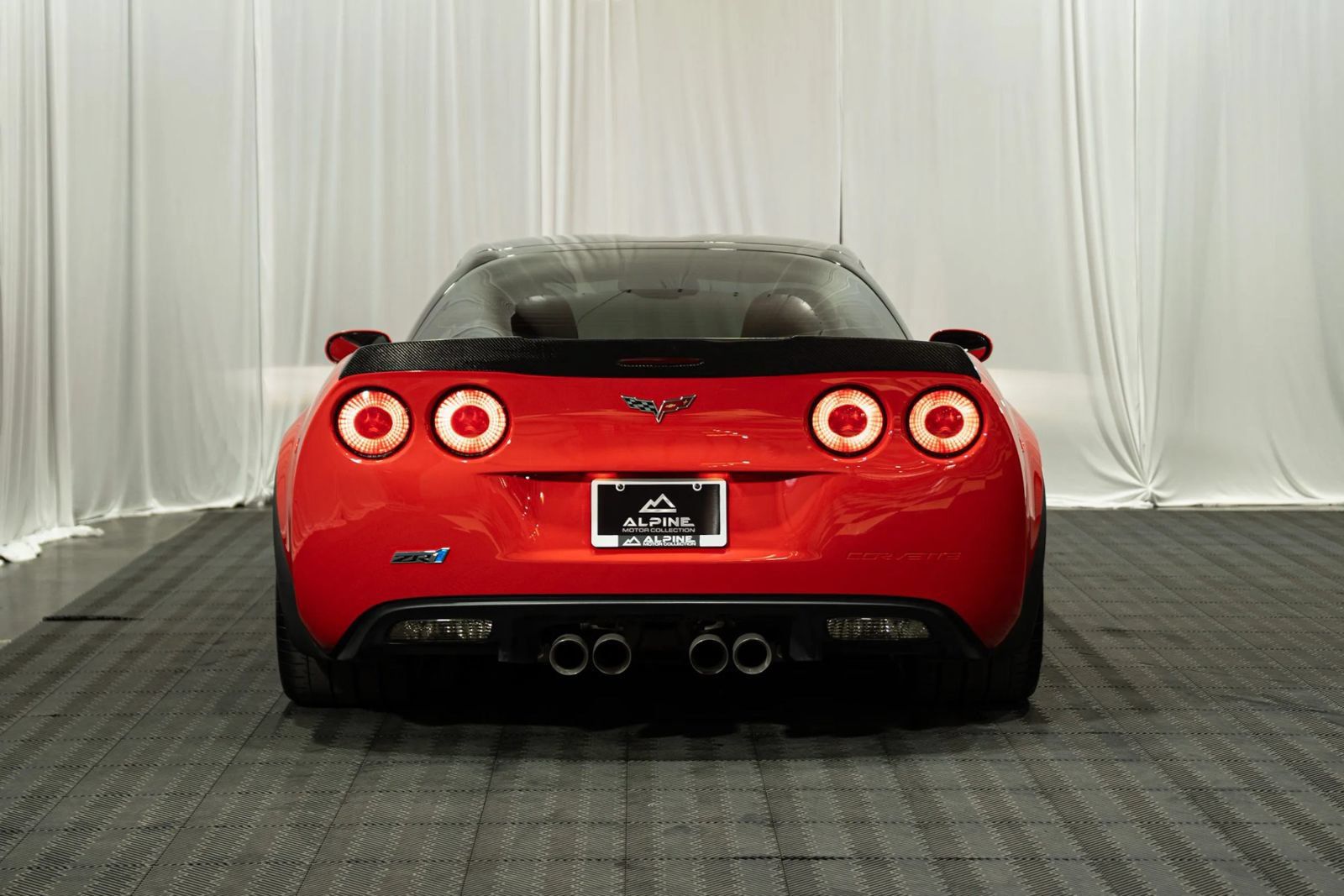 Used 2010 Chevrolet Corvette ZR1 w/ Preferred Equipment Group RWD image 7