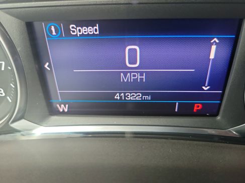 Used 2020 GMC Terrain SLE FWD image 26