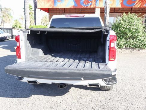 Used 2022 Chevrolet Silverado 1500 RST image 9
