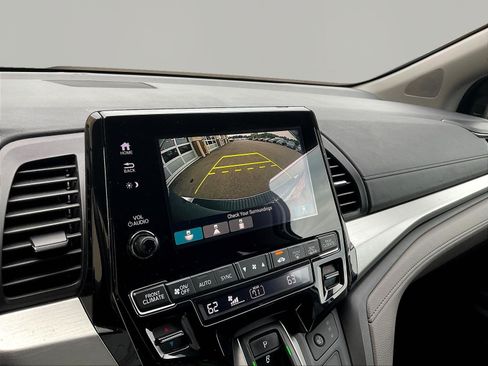 Used 2018 Honda Odyssey EX-L image 14