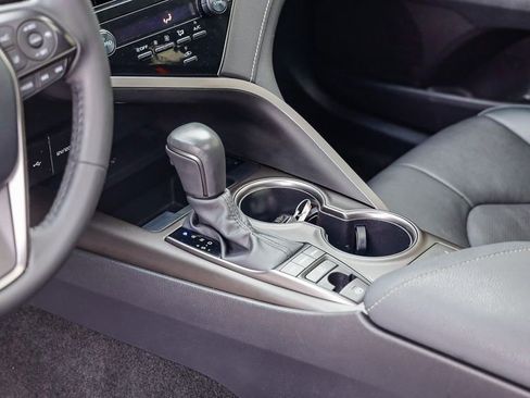 Used 2023 Toyota Camry XSE image 21