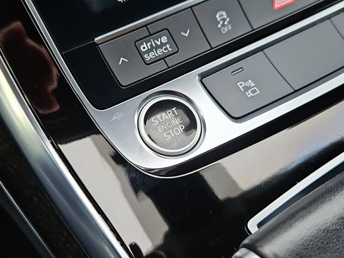 Used 2022 Audi Q7 2.0T Premium image 16