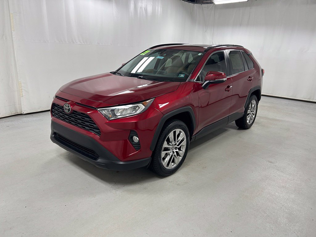 Used 2021 Toyota RAV4 XLE Premium FWD image 2