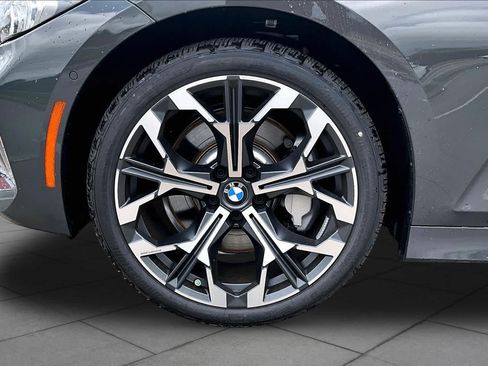 Used 2026 BMW 330i Sedan w/ Convenience Package RWD image 11