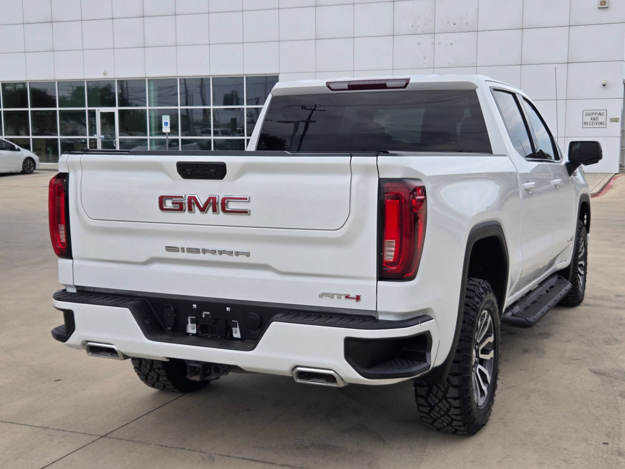 Certified 2022 GMC Sierra 1500 AT4 AWD/4WD image 7