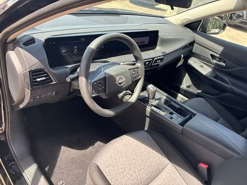 Used 2026 Nissan Sentra SV w/ Floor Mat Package FWD image 18