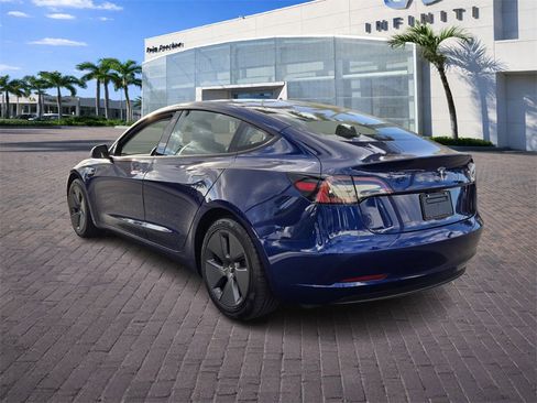 Used 2023 Tesla Model 3 Standard Range image 5