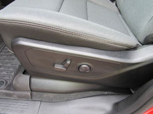 Used 2022 RAM 1500 Big Horn AWD/4WD image 19