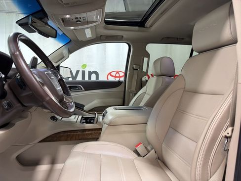 Used 2019 GMC Yukon Denali image 23
