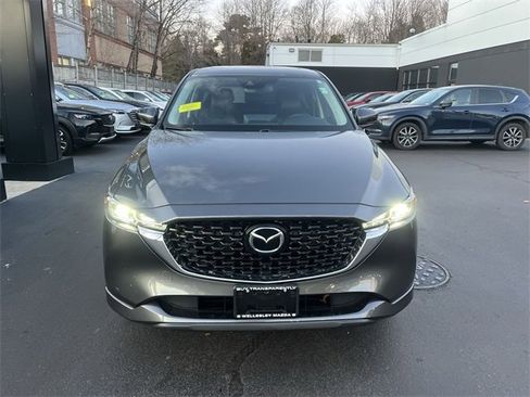 Certified 2025 MAZDA CX-5 AWD 2.5 S w/ Preferred Package image 3