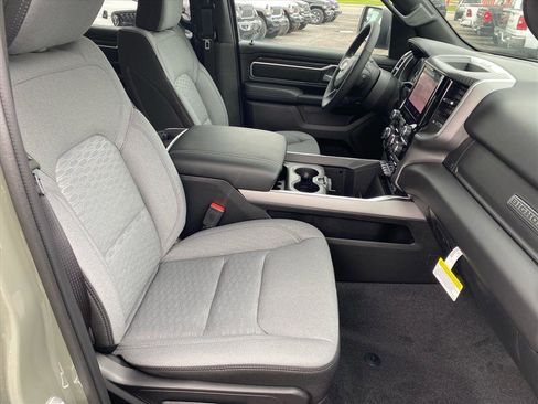 New 2026 RAM 1500 Big Horn AWD/4WD image 16