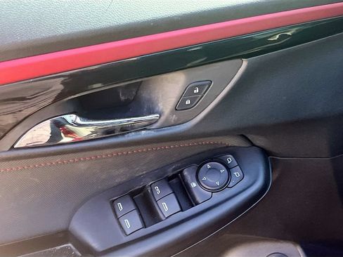 Used 2025 Chevrolet TrailBlazer RS w/ Convenience Package FWD image 17