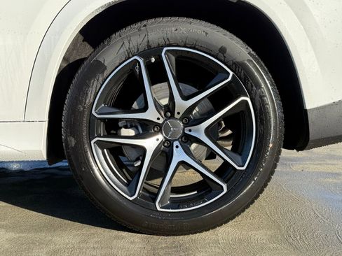 New 2026 Mercedes-Benz GLE 53 AMG 4MATIC Coupe image 14