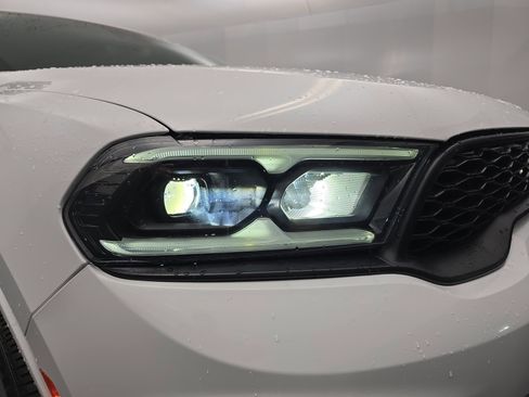 Used 2023 Dodge Durango GT image 10