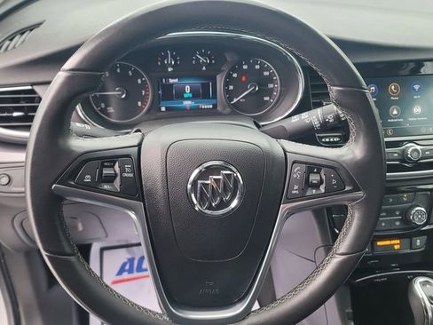 Used 2022 Buick Encore Preferred AWD/4WD image 20