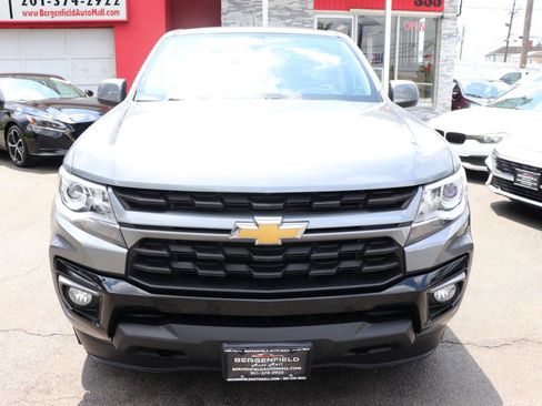 Used 2022 Chevrolet Colorado LT w/ LPO, Tonneau and Step Package AWD/4WD image 8