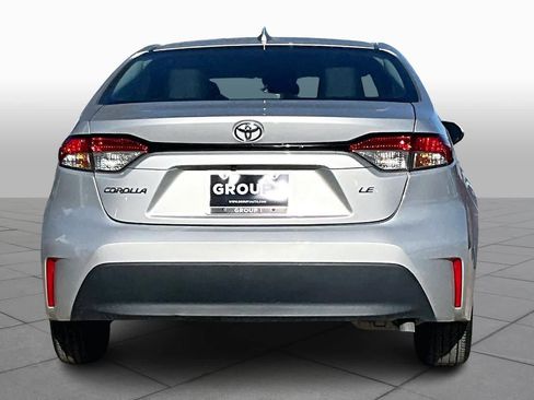 Used 2024 Toyota Corolla LE image 5