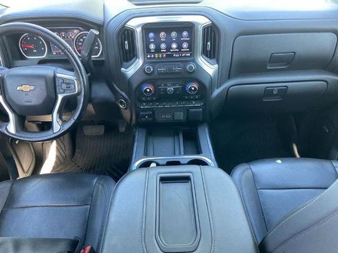 Used 2021 Chevrolet Silverado 2500 LTZ AWD/4WD image 17
