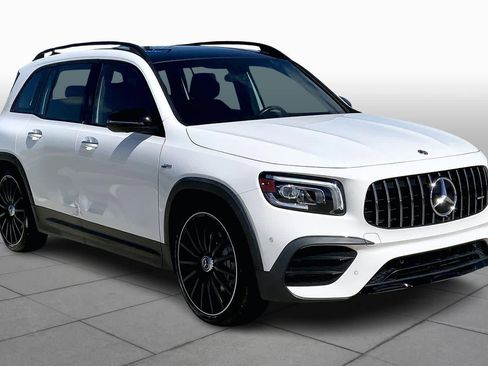 Used 2023 Mercedes-Benz GLB 35 AMG AMG GLB 35 image 3